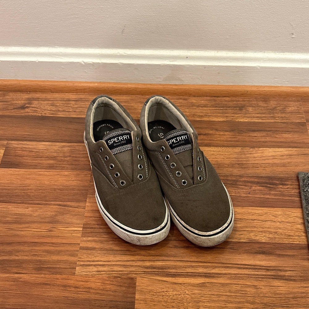 Sperry Men's Dark Brown Sneakers